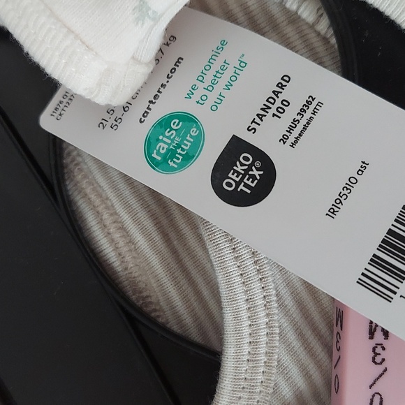 NWT Carter's Baby 2-Pack Sleeper Gowns Gender Neutral ~sz 0/3 M - Picture 6 of 6